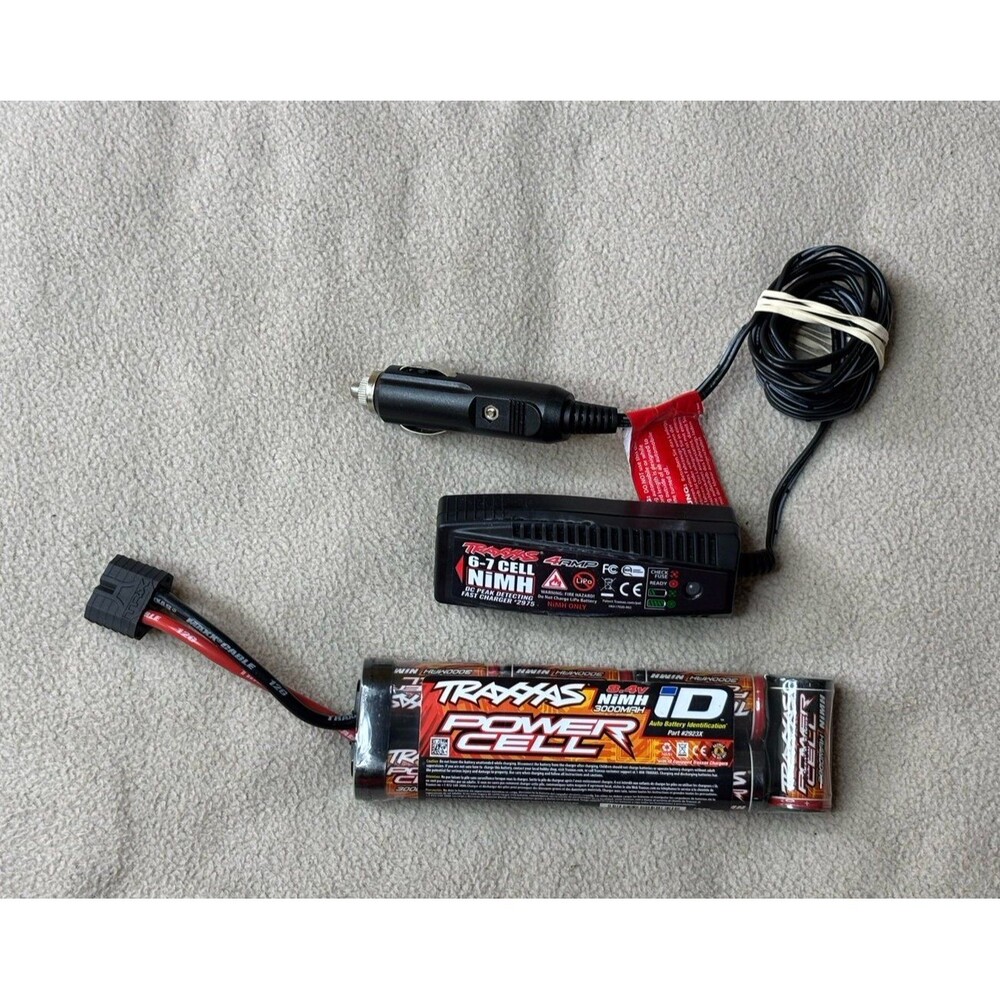 Traxxas 2923X 3000mAh NiMH 7-C Flat 8.4V Battery and 2923X 3000mAh NiMH 7-C